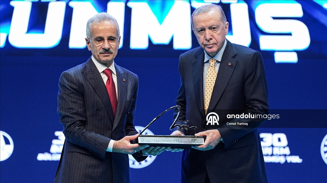 Cumhurbaşkanı Erdoğan Karayolları Genel Müdürlüğü Otuz Bininci Kilometre Bölünmüş Yol Hizmete Alma Töreni'ne katıldı