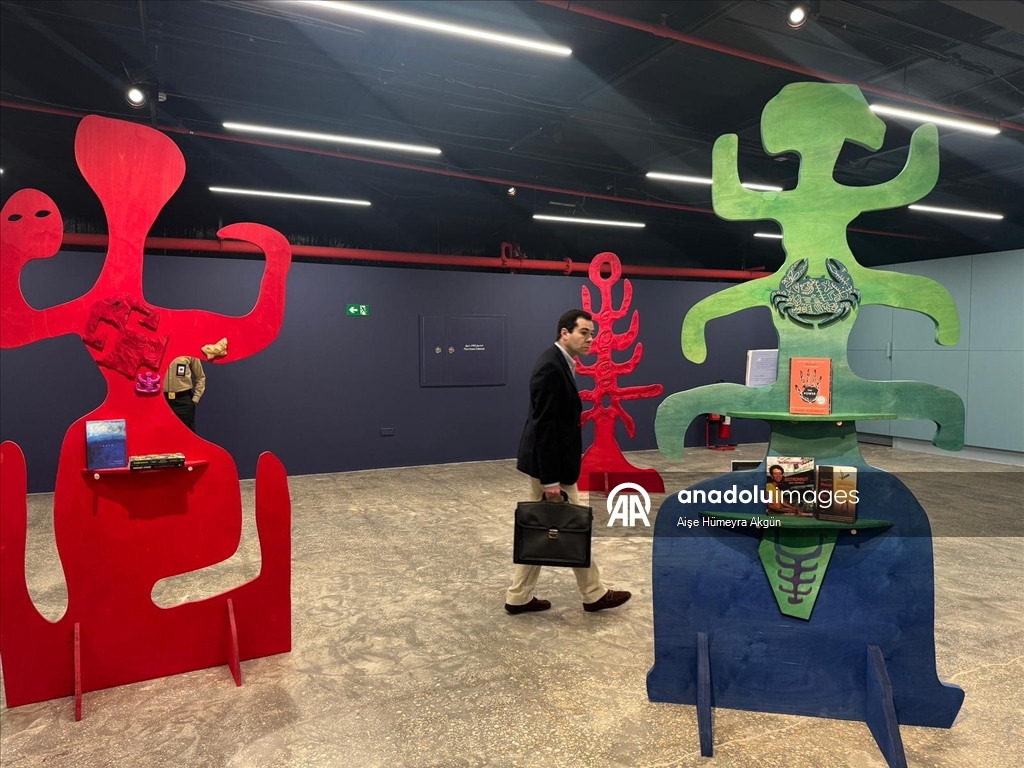 Suudi Arabistan'da "Diriyah Çağdaş Sanat Bienali"nin üçüncü edisyonu başladı