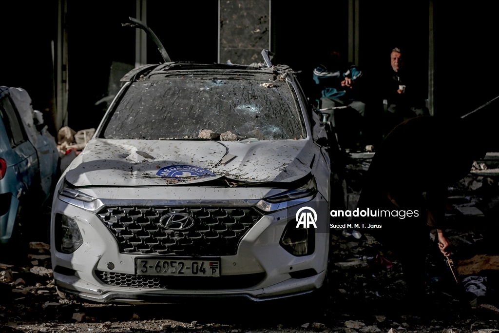 İsrail'in Gazze’ye düzenlediği saldırılarda 7'si aynı aileden 12 Filistinli hayatını kaybetti