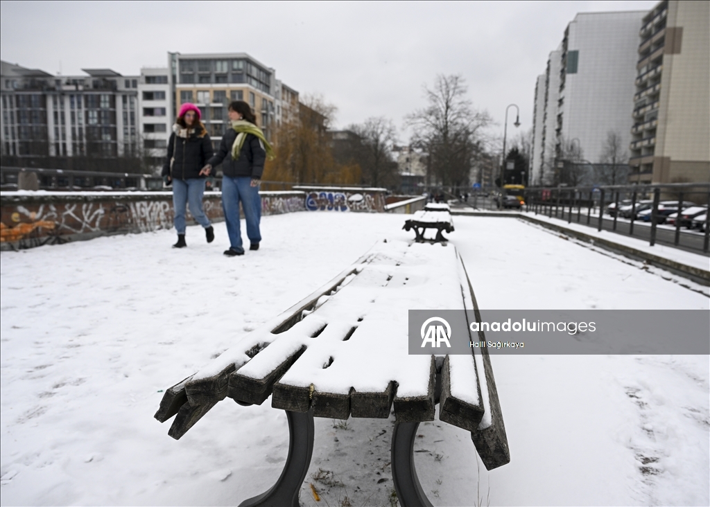 Berlin'de soğuk hava etkili oldu