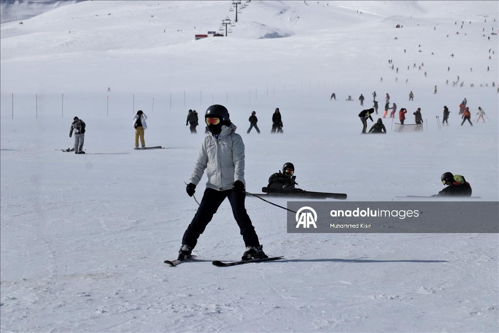 Эрджиес принял 1,4 млн посетителей во время зимних каникул