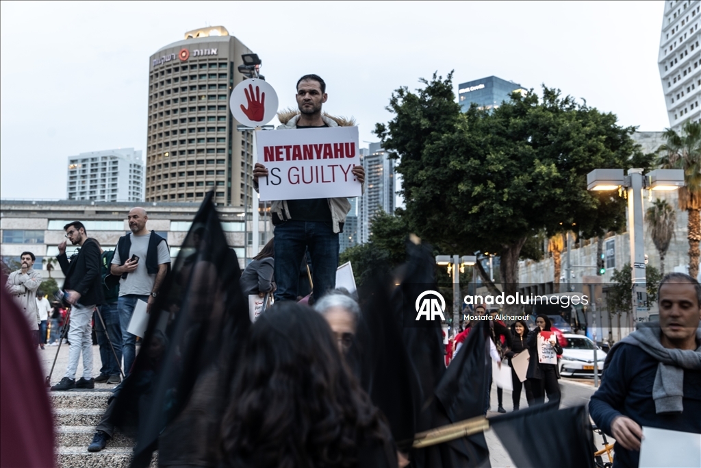 آلاف الفلسطينيين داخل إسرائيل يتظاهرون ضد الجريمة و"تواطؤ الشرطة"