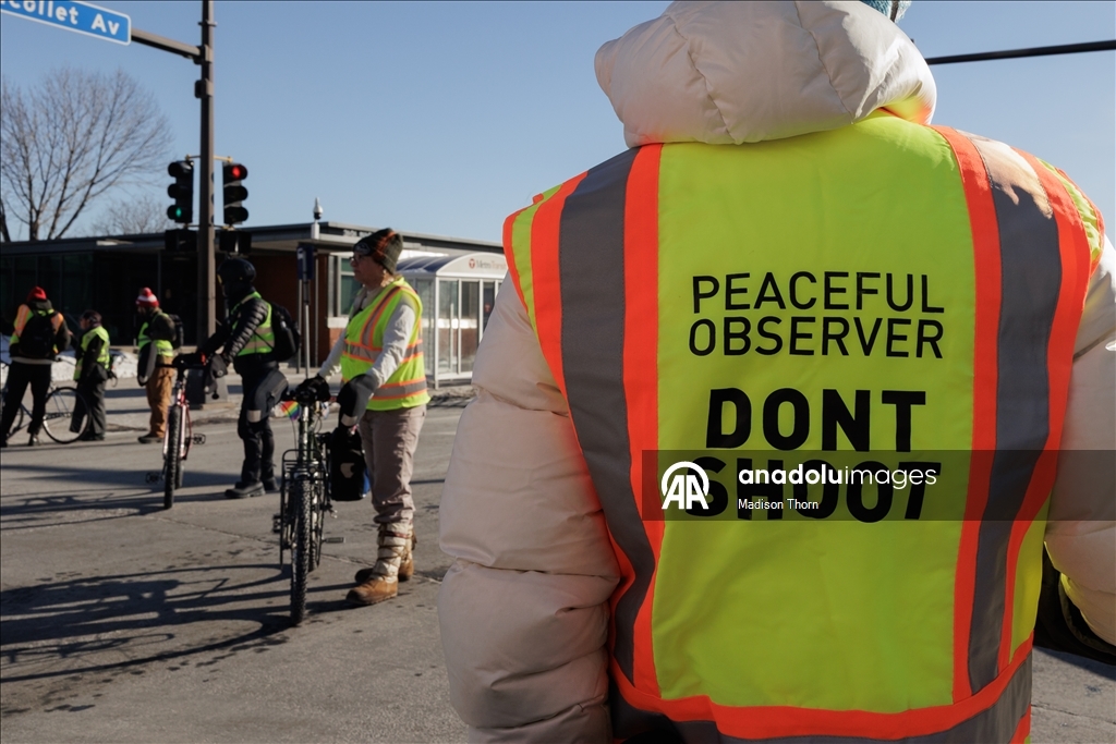 Minneapolis'te ICE karşıtı protesto düzenlendi 12