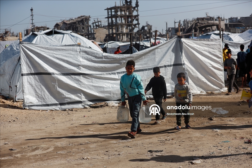 Повседневная жизнь в лагере беженцев Джебалия в Газе