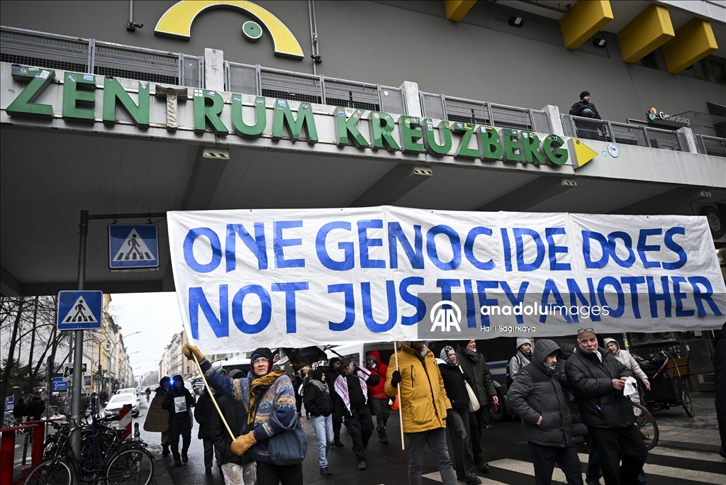 برلين.. مئات المتظاهرين يحتجون على انتهاكات إسرائيل في غزة