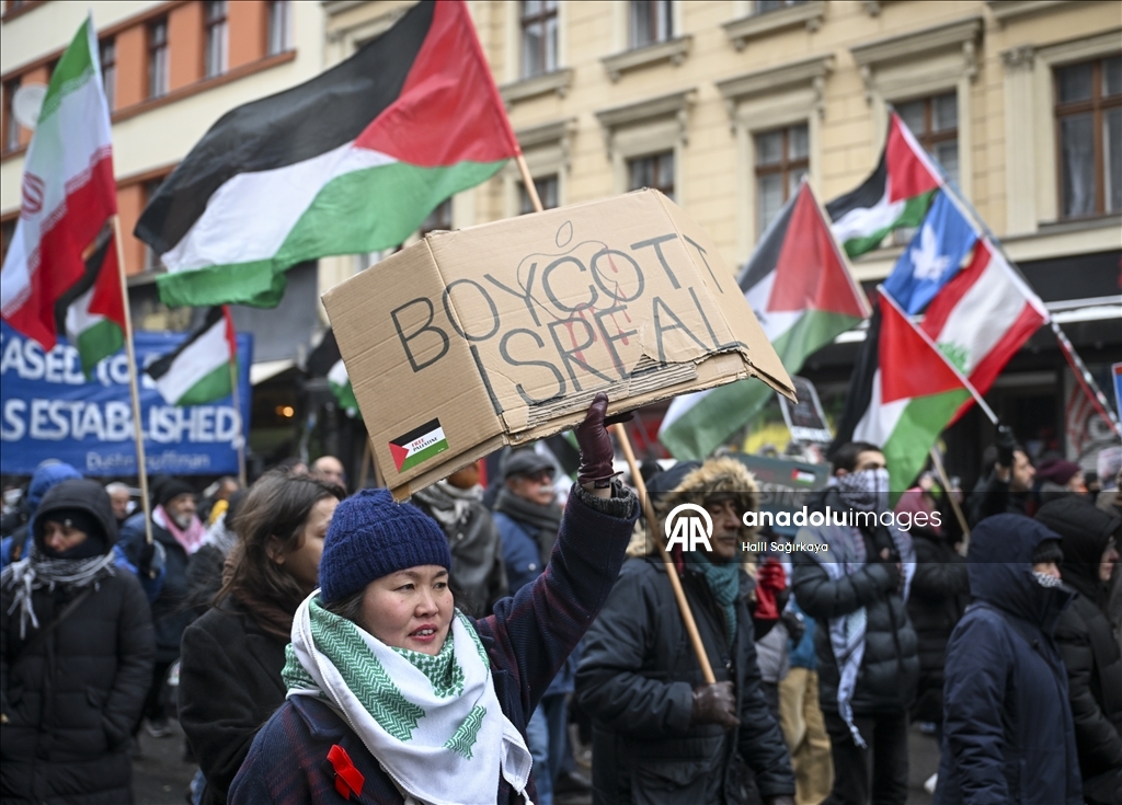 برلين.. مئات المتظاهرين يحتجون على انتهاكات إسرائيل في غزة