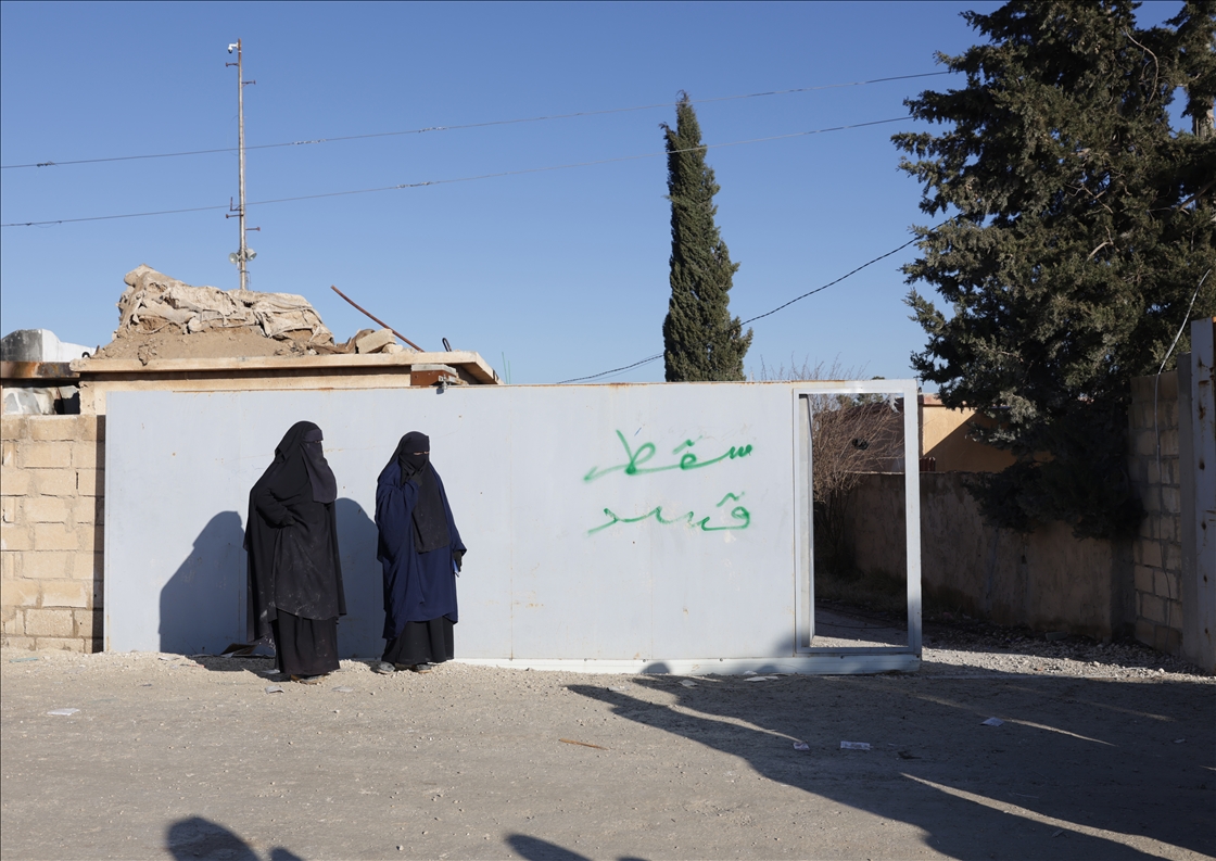 سوريا.. عائلات في مخيم الهول تنشد الخروج بعد الفحص الأمني