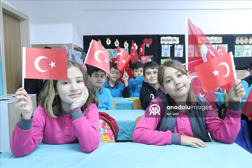 Yozgat'ta yarıyıl tatili sonrası ilk ders zili çaldı