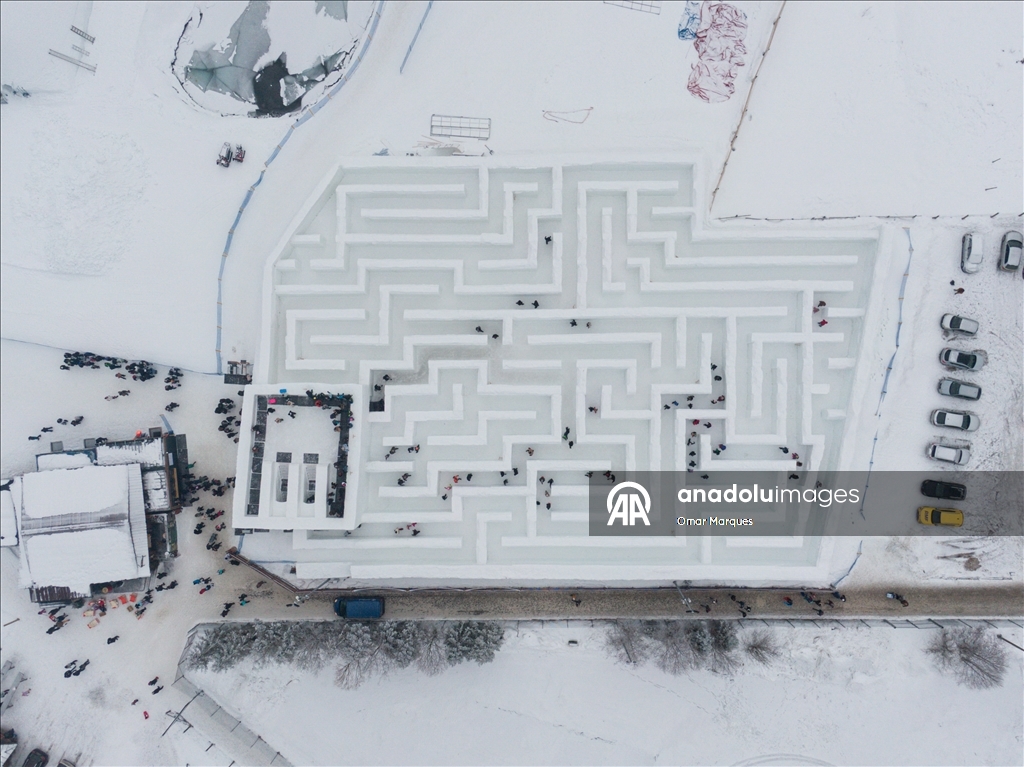 Крупнейший в Европе снежный лабиринт в Закопане принимает посетителей