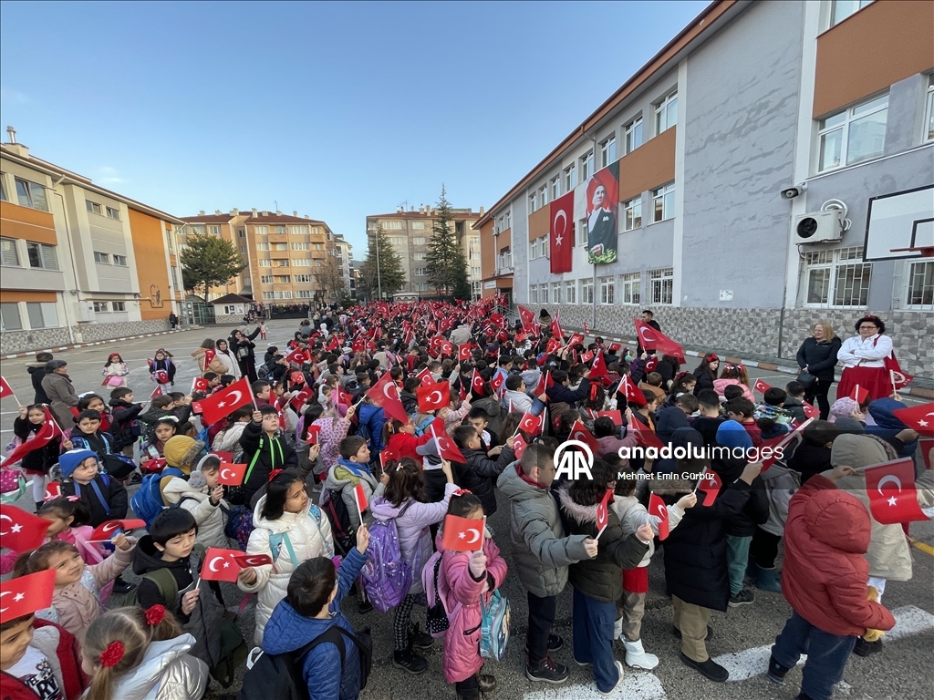 Bolu'da yarıyıl tatili sonrası ilk ders zili çaldı