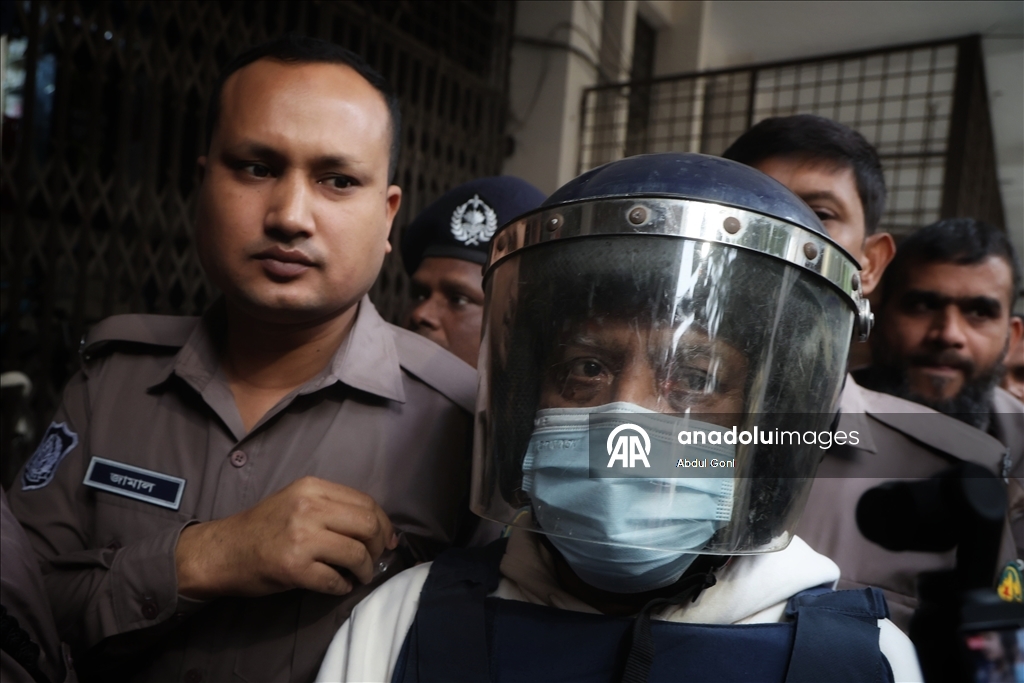 В Бангладеш бывшему премьер-министру и ее племяннице вынесли тюремные сроки по делу о коррупции