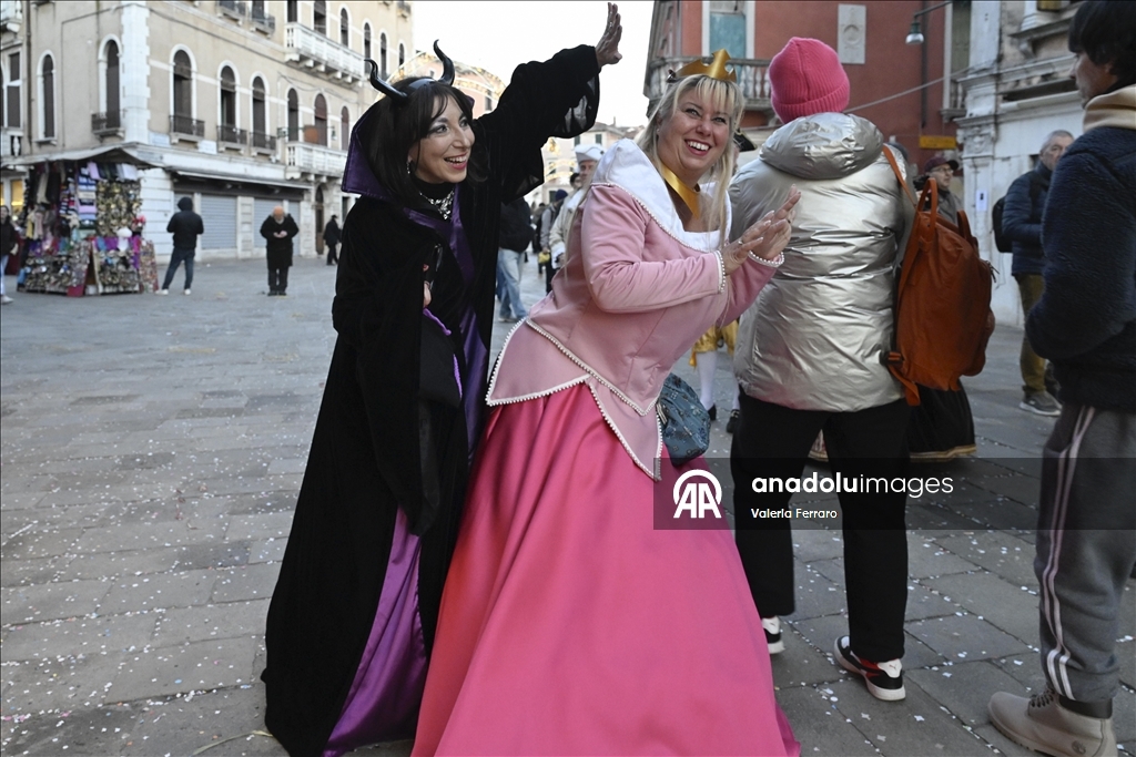 В Италии стартовал Венецианский карнавал