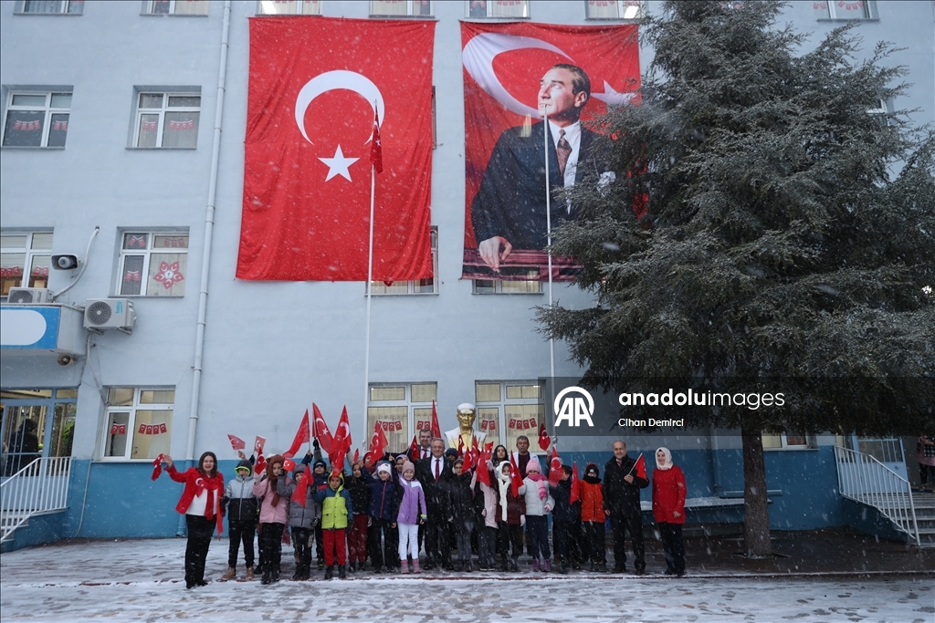 Edirne'de yarı yıl tatili sonrası ilk ders zili çaldı