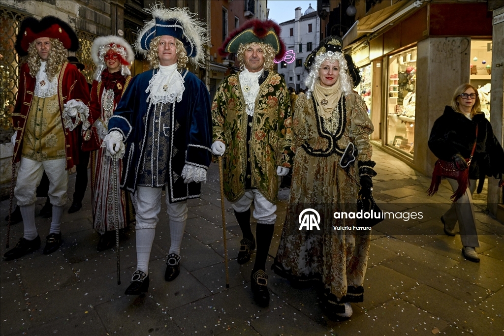 В Италии стартовал Венецианский карнавал