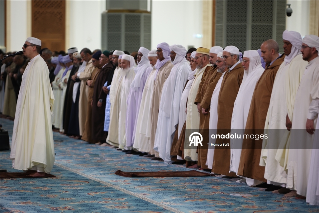 В Алжире отмечают Берат Кандили