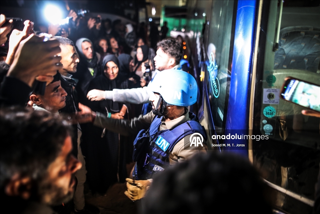 12 палестинцев, вернувшихся в сектор Газа через КПП «Рафах», доставлены в больницу «Насер»