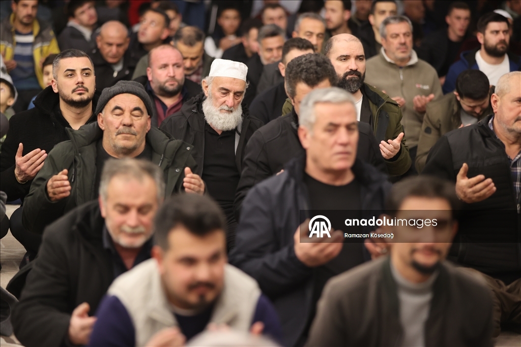 مساجد تركيا تحيي ليلة النصف من شعبان