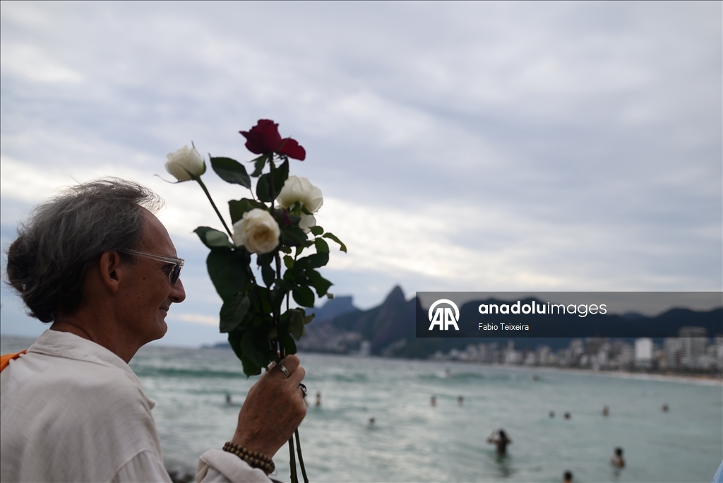 В Бразилии прошел традиционный фестиваль в знак почитания богини моря Леманжи