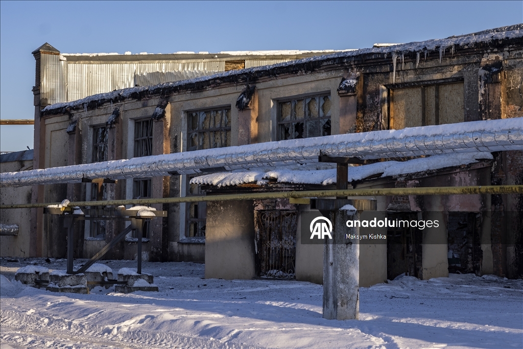 أوكرانيا.. قصف روسي يلحق أضراراً بمحطة سكة حديد في منطقة "سومي"