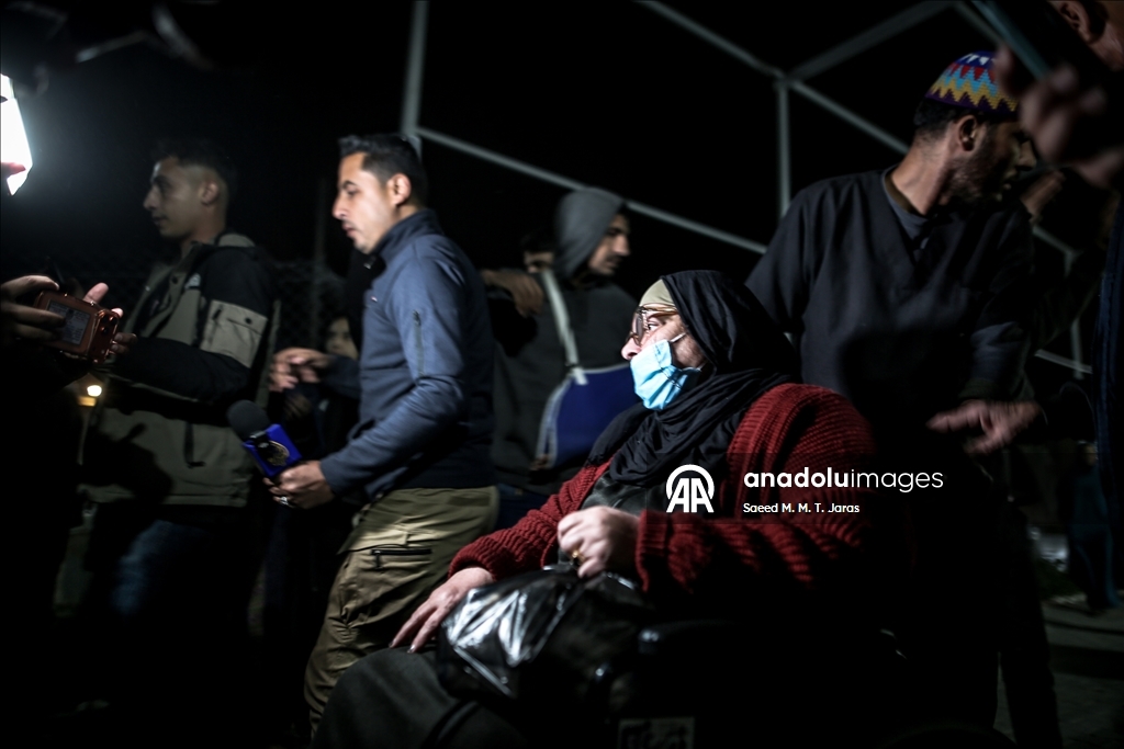 12 палестинцев, вернувшихся в сектор Газа через КПП «Рафах», доставлены в больницу «Насер»