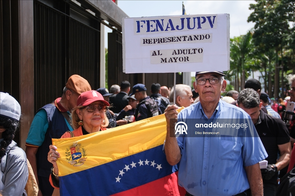 فنزويلا.. احتججات عمالية ونقابية تطالب بأجور معيشية كريمة