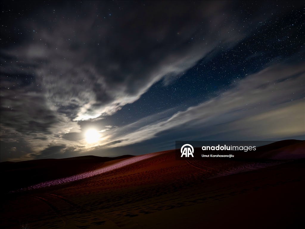 Fas’ta Erg Chebbi'de yaşam gün doğumuyla başlıyor