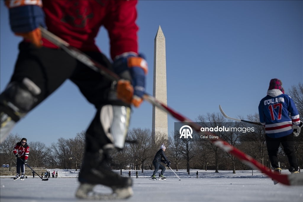 Аномальные морозы в Вашингтоне превратились в развлечение