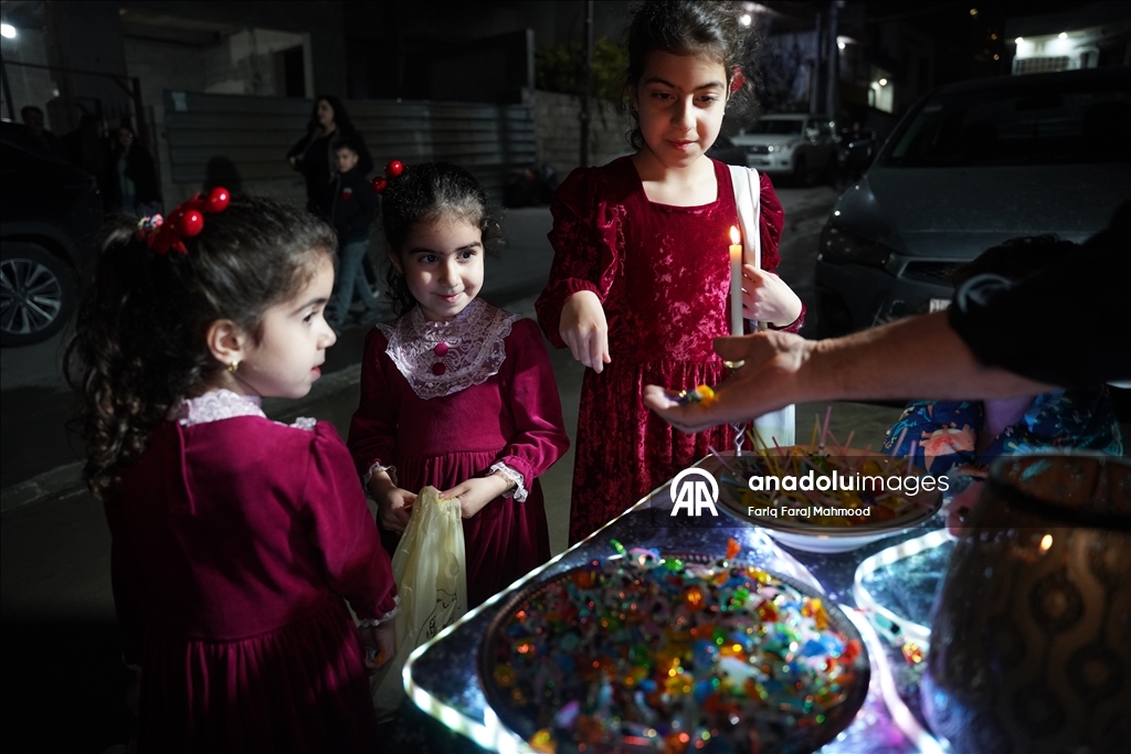 Ночь Бараат отметили в красочных традициях в иракском городе Сулеймания