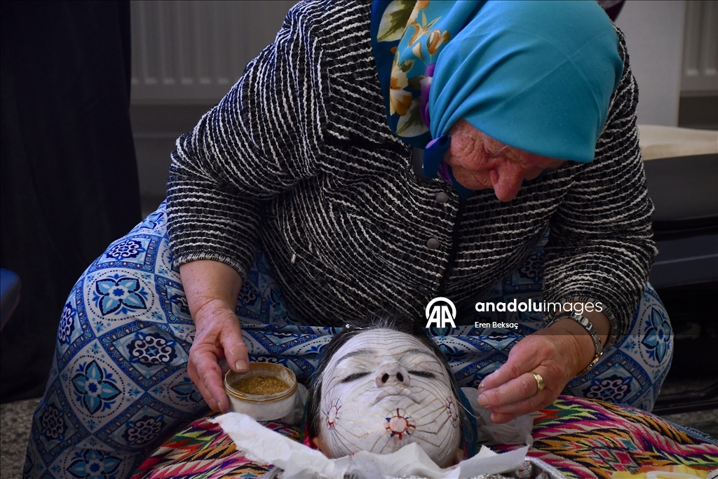 Traditional Bridal Makeup Ritual in Prizren