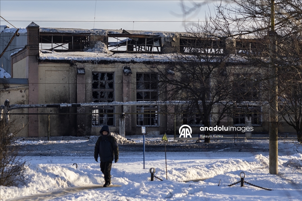 أوكرانيا.. قصف روسي يلحق أضراراً بمحطة سكة حديد في منطقة "سومي"