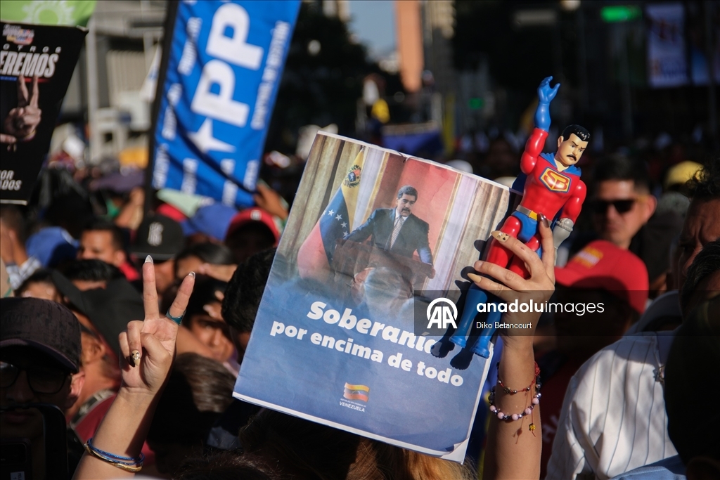 Venezuela halkı, Devlet Başkanı Maduro'nun serbest bırakılmasını talep ediyor