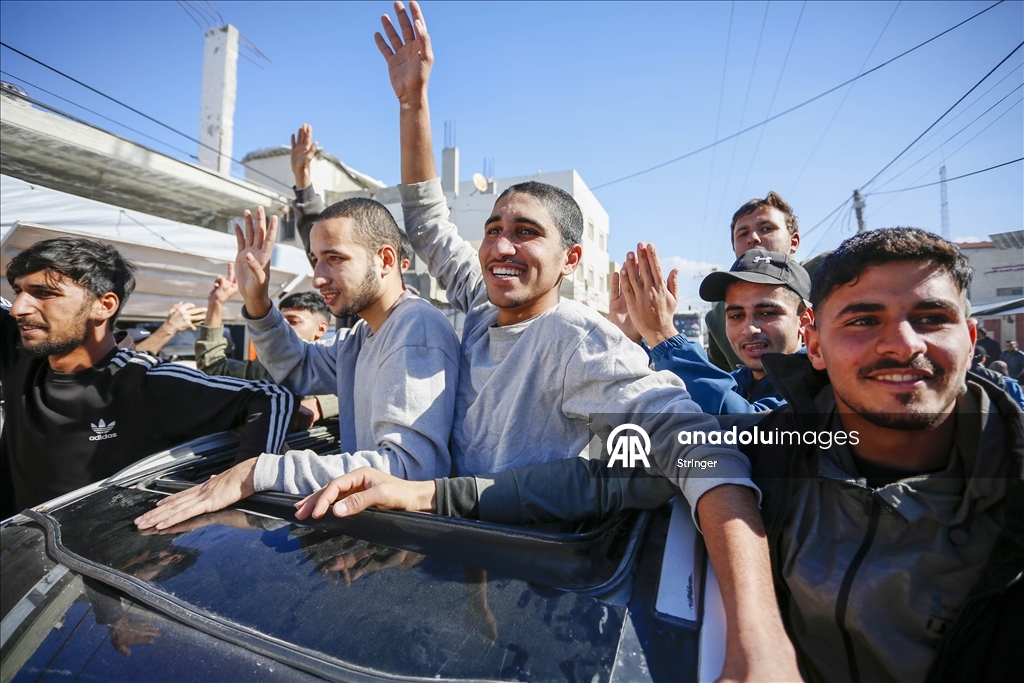 إسرائيل تفرج عن 9 أسرى فلسطينيين من غزة