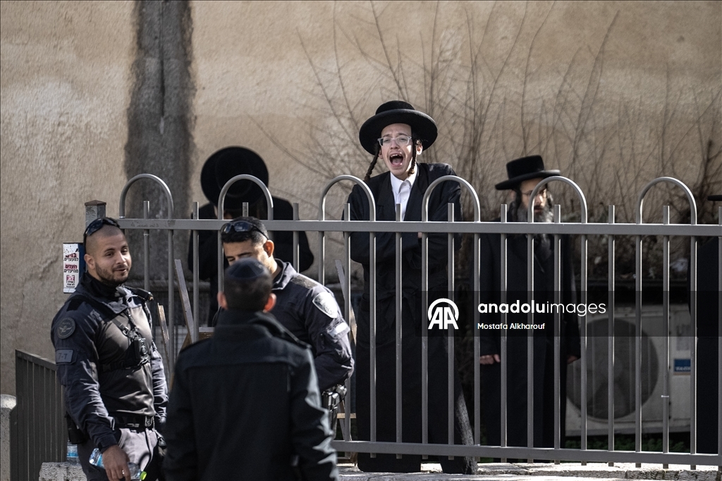 إسرائيل.. عشرات "الحريديم" يتظاهرون في تل أبيب رفضا للتجنيد