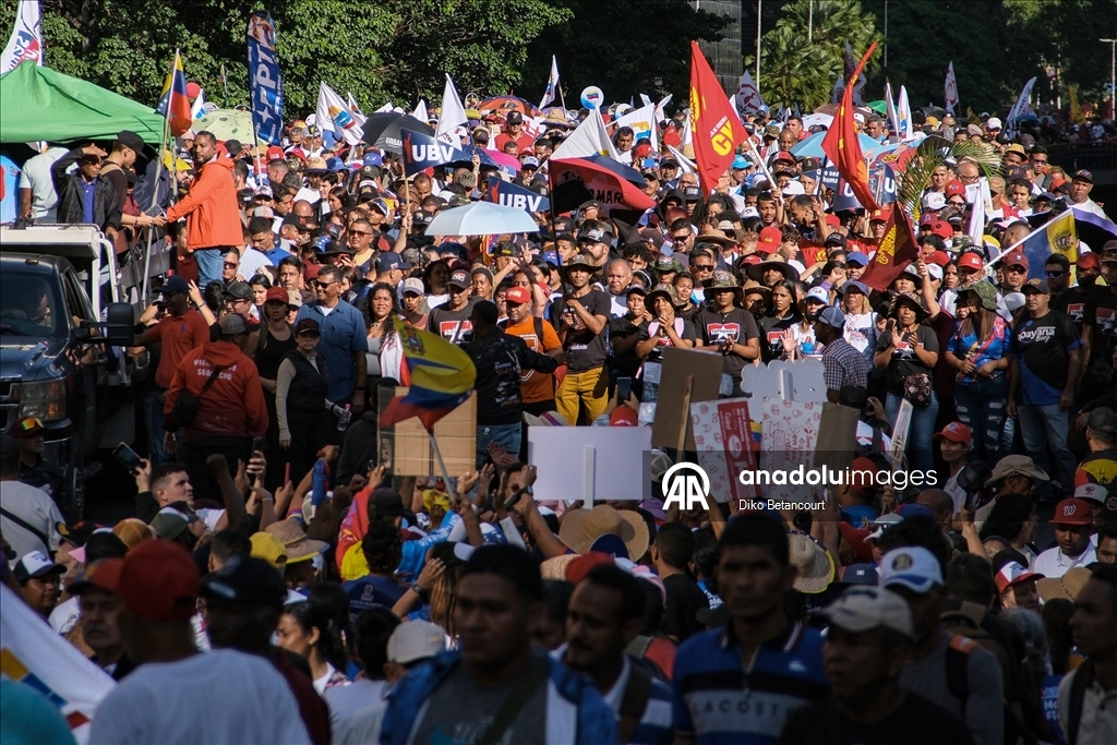 Venezuela halkı, Devlet Başkanı Maduro'nun serbest bırakılmasını talep ediyor