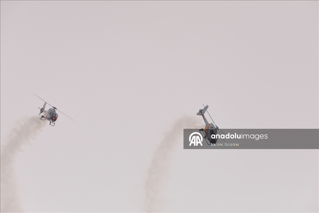 Пилотажная группа ВВС Испании выступила в Буэнос-Айресе