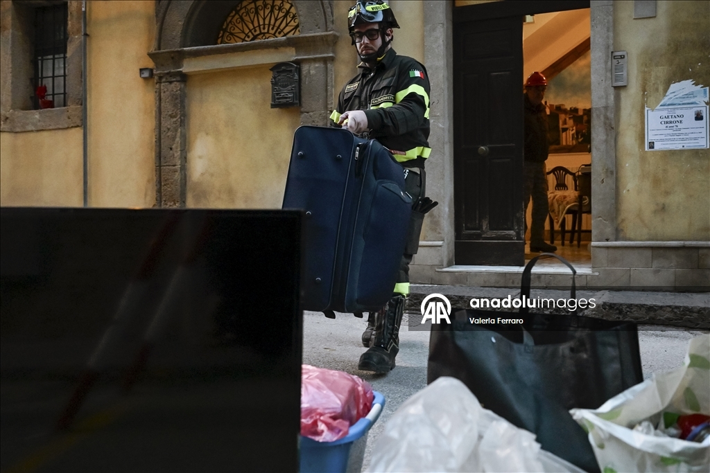 На Сицилии из-за оползня эвакуированы 1500 человек