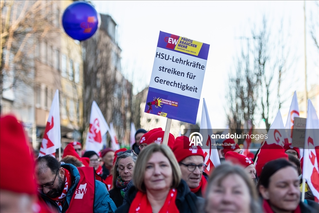 Немецкие госслужащие требуют повышения зарплат
