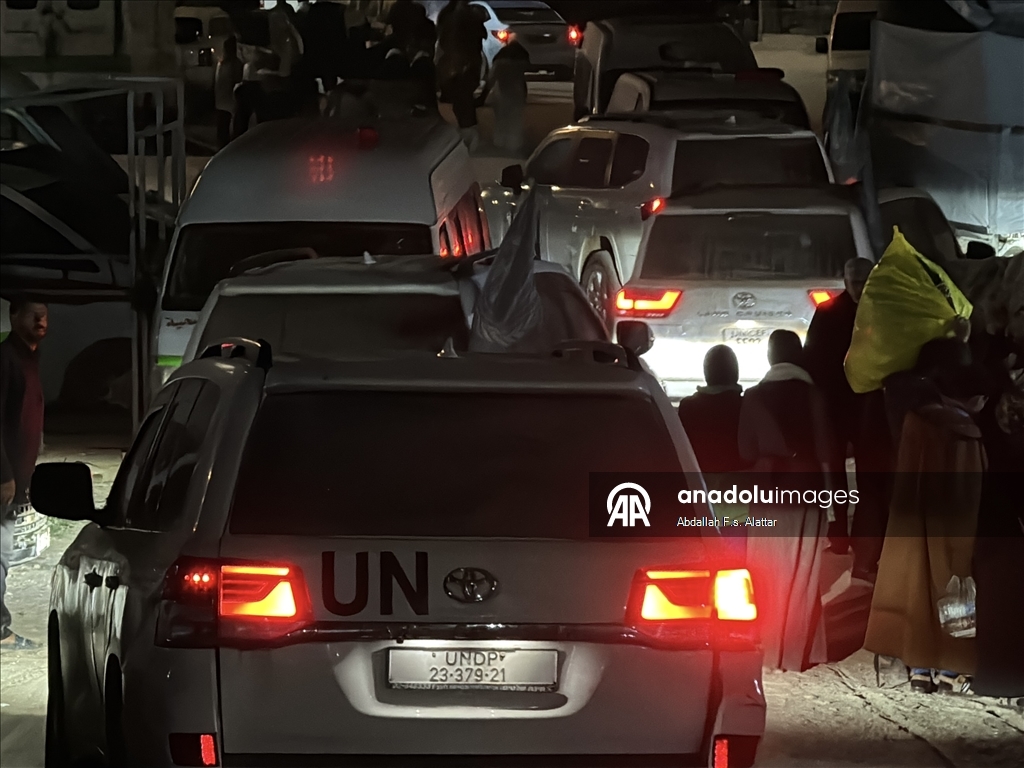 خان يونس - عودة 25 فلسطينيا الى قطاع غزة عبر معبر رفح البري