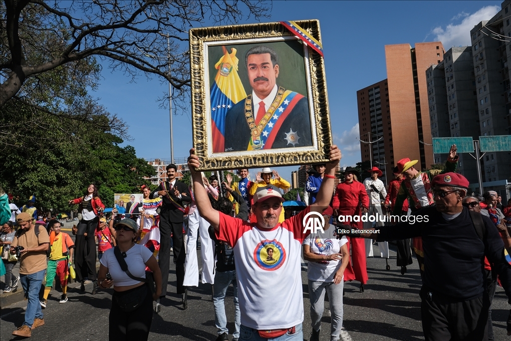 Венесуэльцы требуют освободить Мадуро