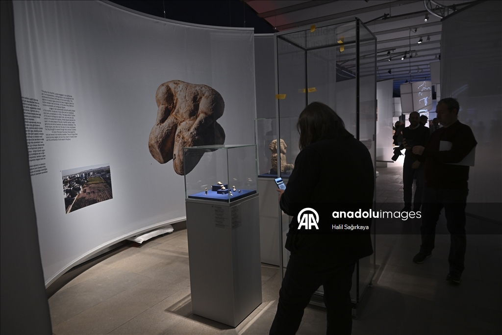 В Берлине открылась выставка, посвященная храмовому комплексу Гёбеклитепе