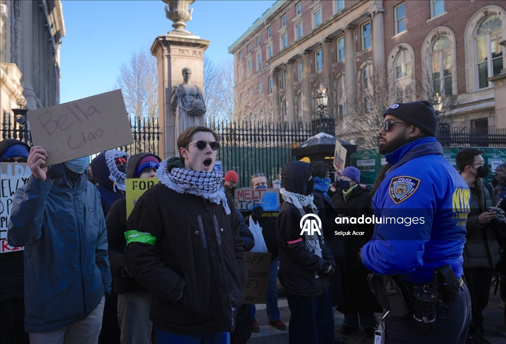 ICE расширяет сеть иммиграционных центров в США, вызывая протесты по стране