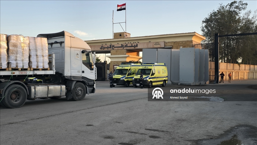 Небольшая партия гуманитарных грузовиков въехала в Газу через КПП Керем-Абу-Салим