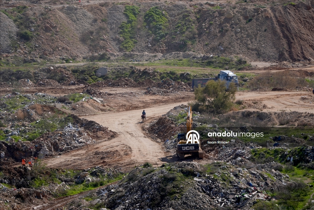 محافظة القدس: إسرائيل تشق شارعا استيطانيا شمال المدينة المحتلة