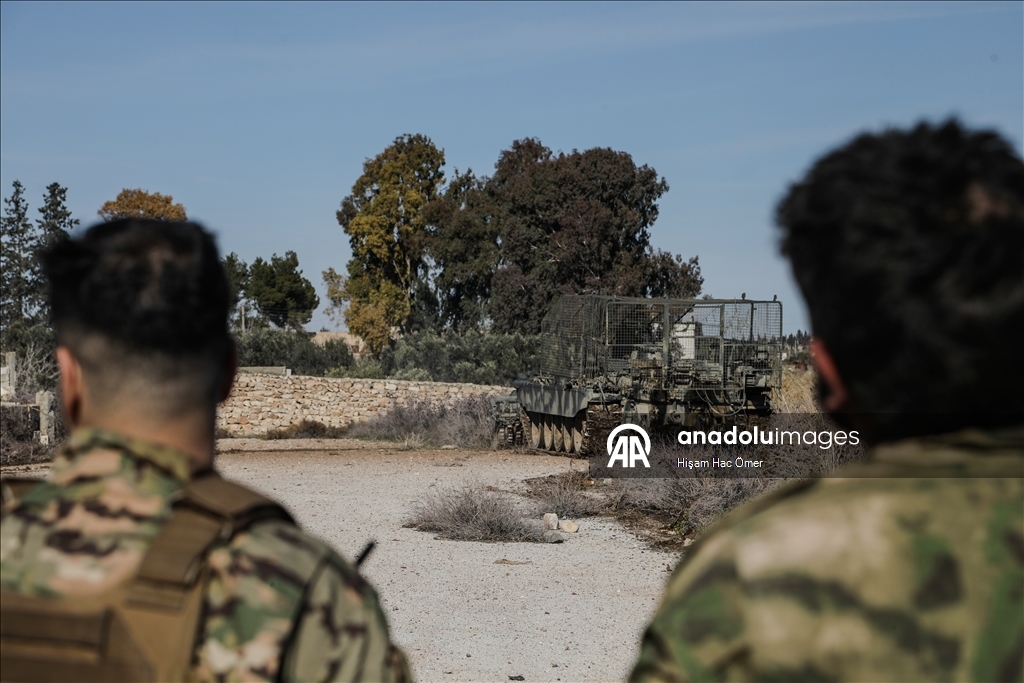 سوريا.. الأناضول ترصد نزع ألغام بالموقع السابق لضريح "سليمان شاه"