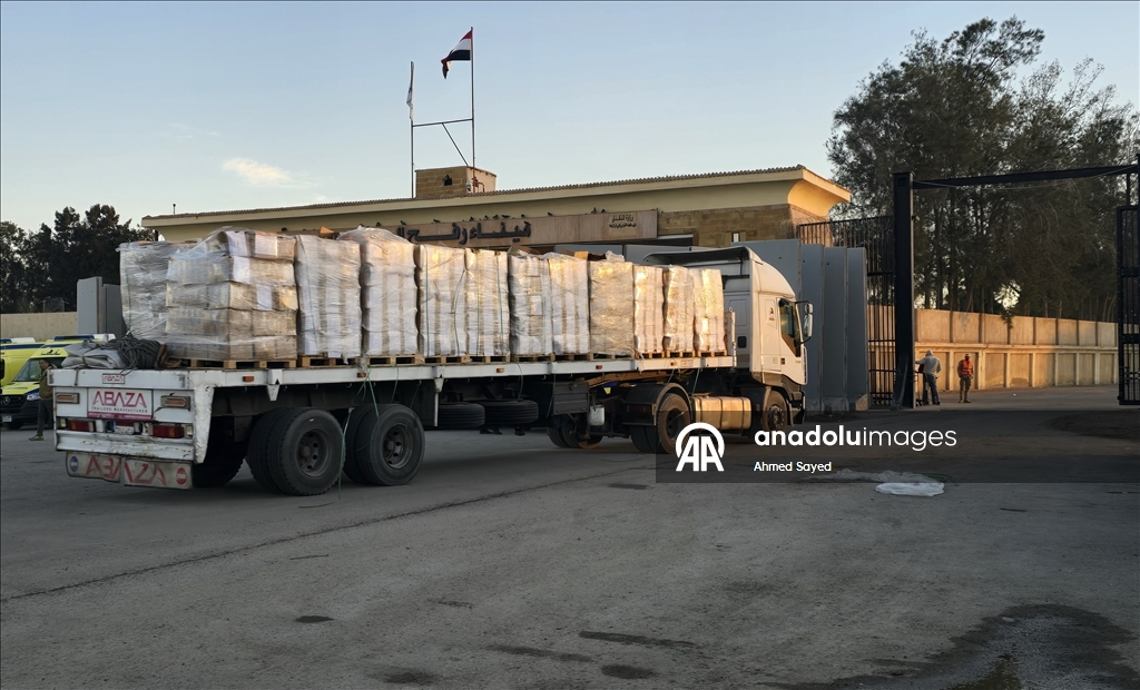 Небольшая партия гуманитарных грузовиков въехала в Газу через КПП Керем-Абу-Салим