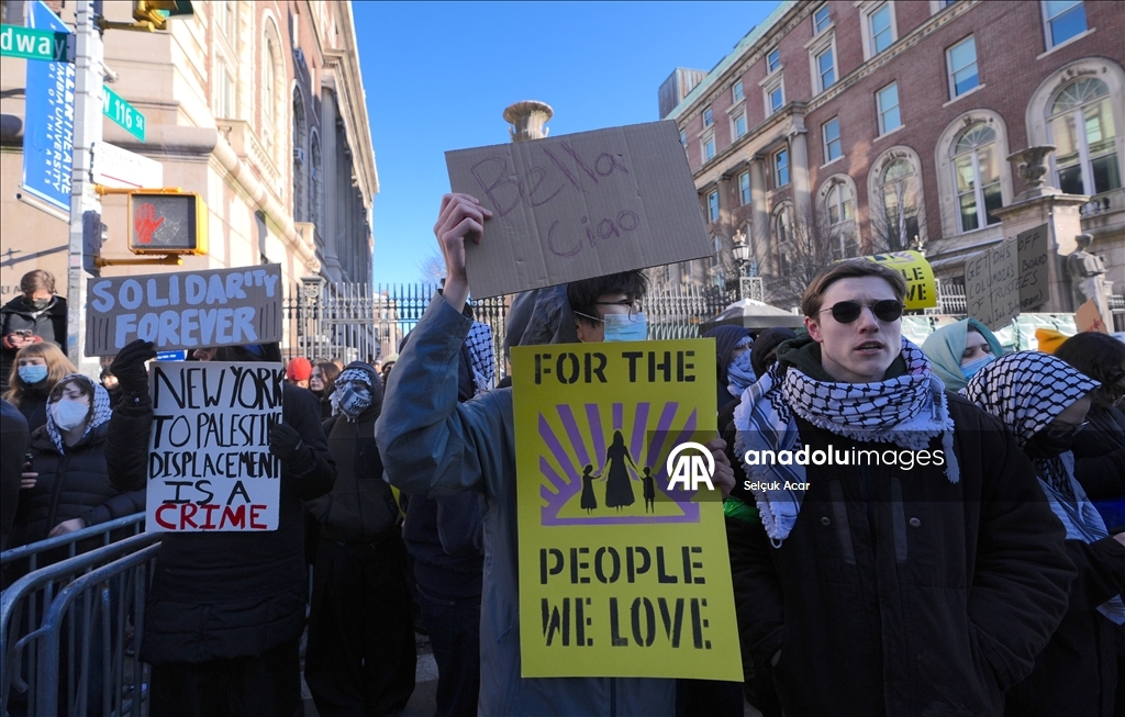 Multiple arrests at an anti-ICE protest at Columbia University, NYC
