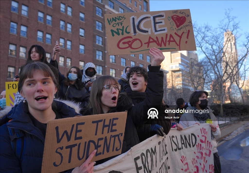 Multiple arrests at an anti-ICE protest at Columbia University, NYC