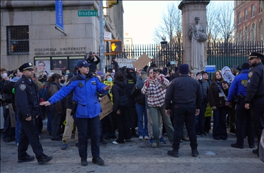 ICE расширяет сеть иммиграционных центров в США, вызывая протесты по стране