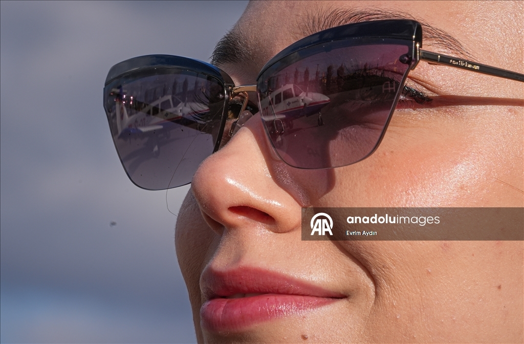 من الشغف بالطيران إلى الاحتراف.. تركيات يقتحمن قمرة القيادة 