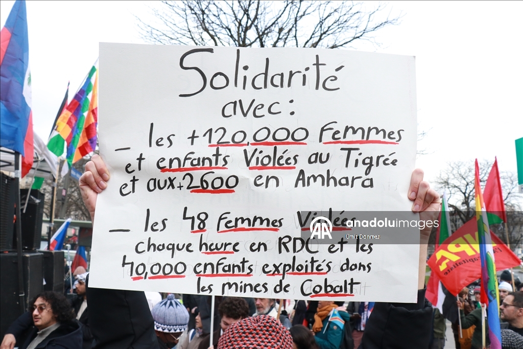 Protest against wars, racism and oppression in Paris